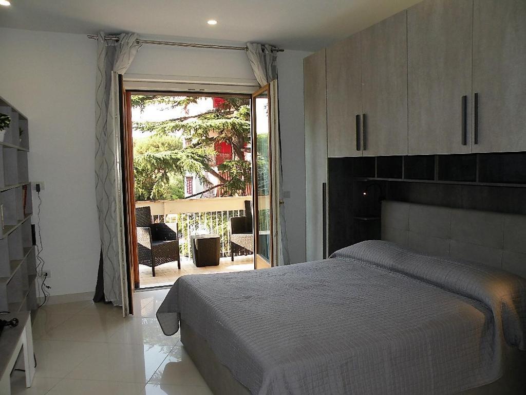 Lillibet Apartment *